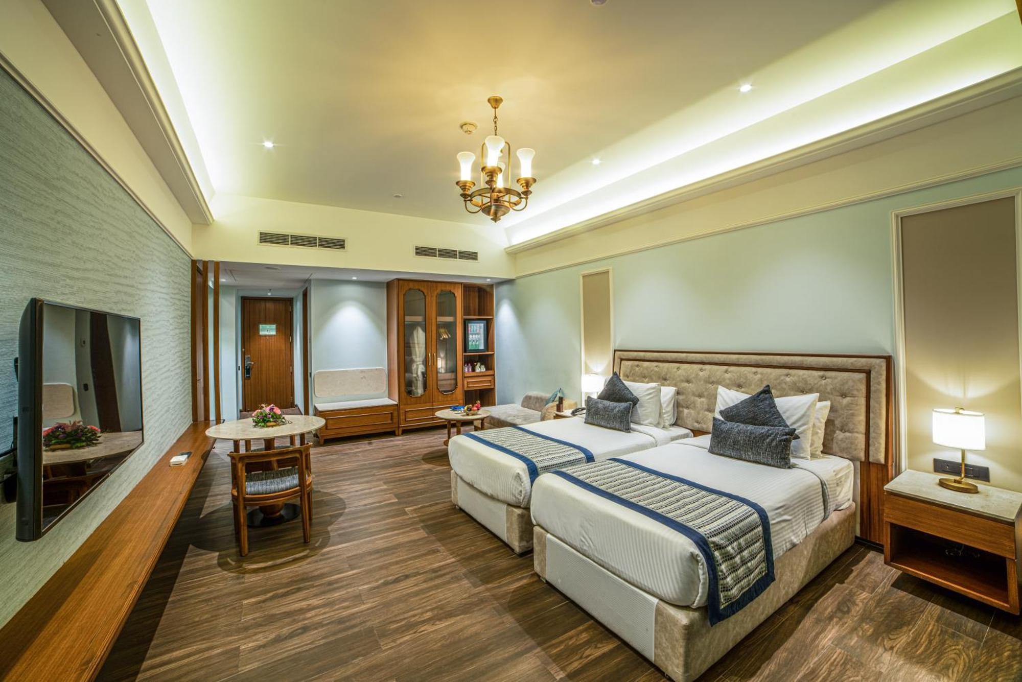 Gift City Club, A Member Of Radisson Individuals Gandhinagar Bagian luar foto